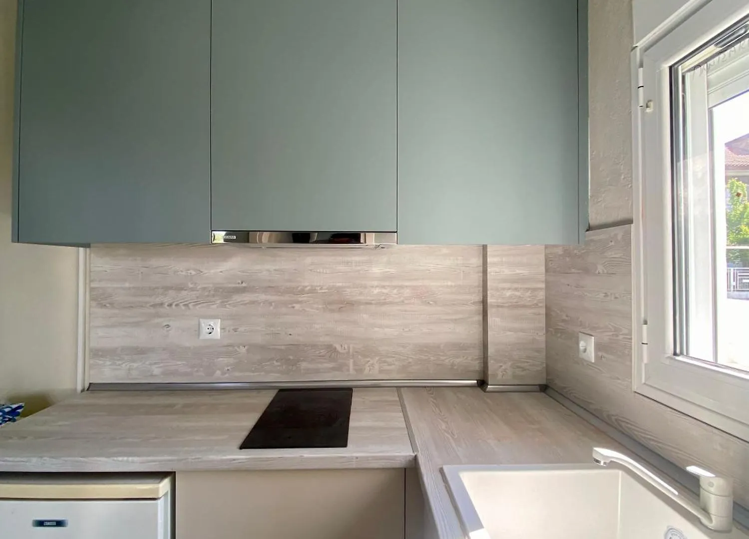 סטאברוס Venice Studios & Apartments