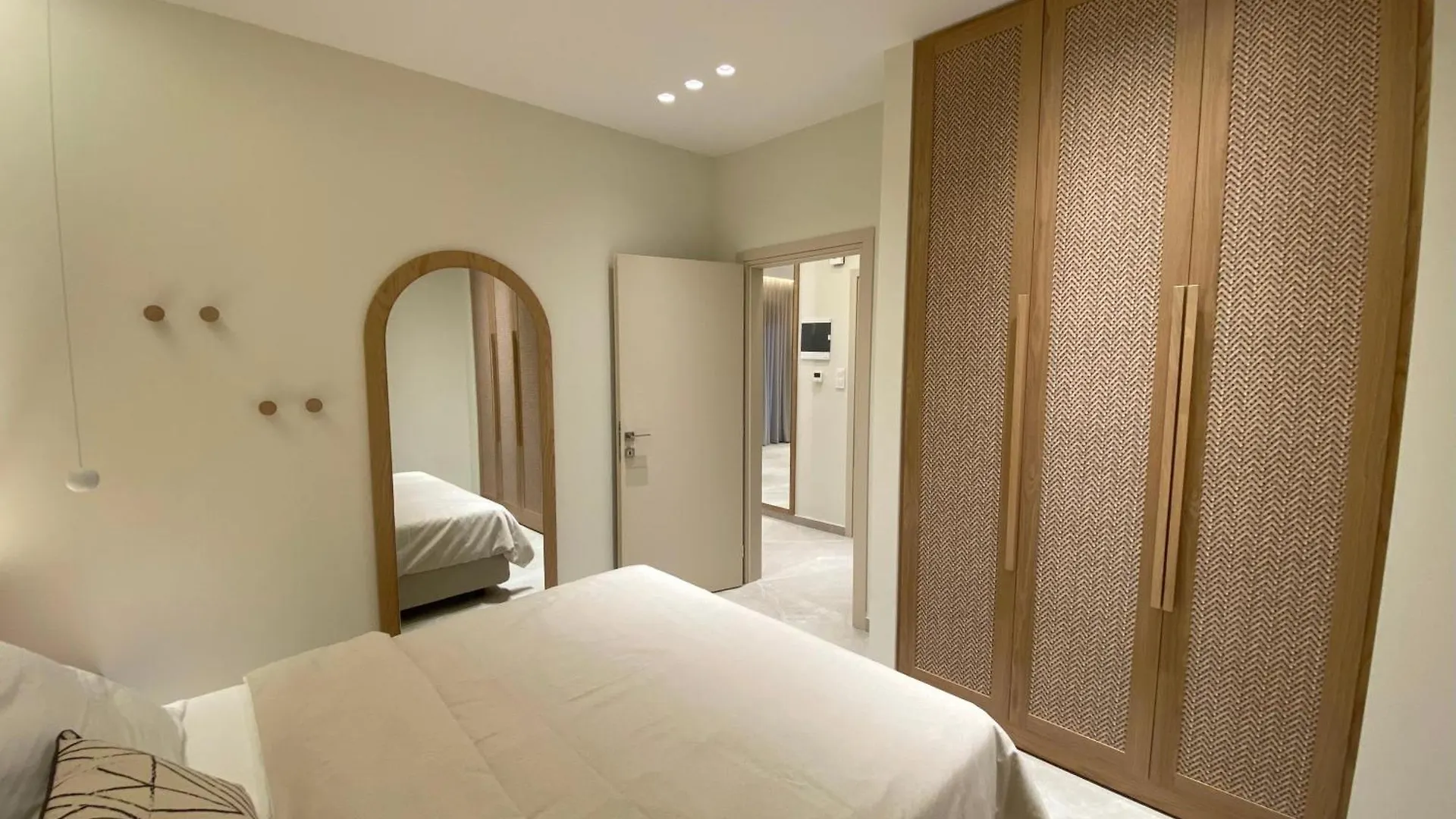 סטאברוס Venice Studios & Apartments